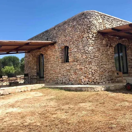 Casa In Pietra * San Michele Salentino